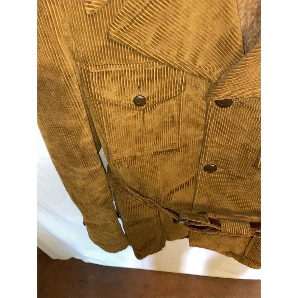 Weathercaster Men’s Corduroy Coat Size Medium Brown Fleece Lined Belted Outdoors - Picture 6 of 12